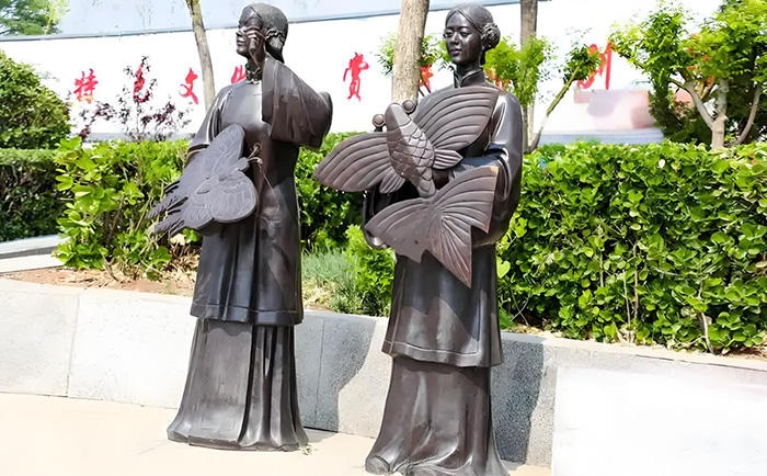 以銅為墨，鐫刻時(shí)代精神 —— 優(yōu)藝雕塑專(zhuān)注銅雕三十年