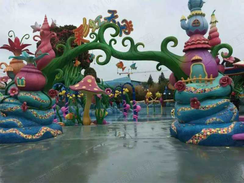 水泥雕塑，水泥卡通門(mén)頭