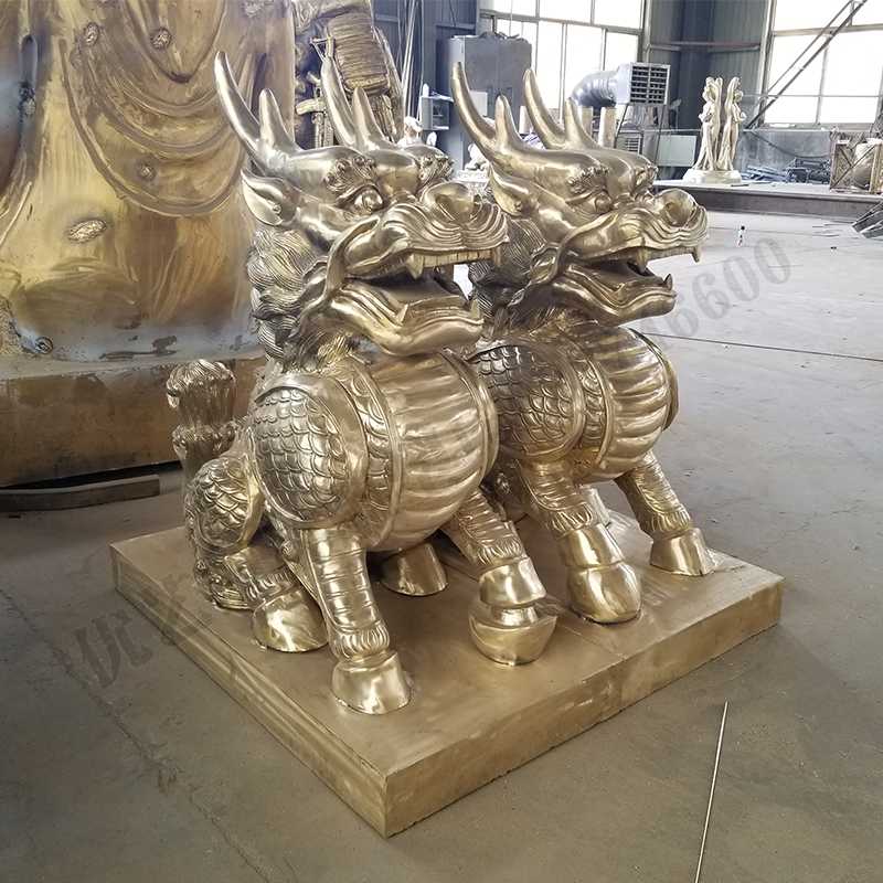 銅麒麟擺件，風水麒麟擺件，傳統(tǒng)麒麟雕塑
