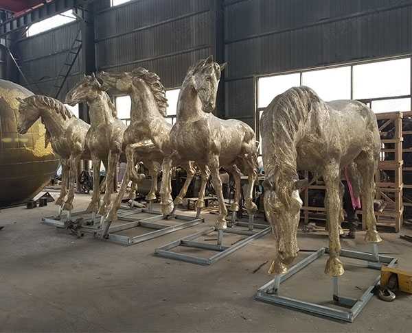 國內傳統銅動物雕塑的細節(jié)概述